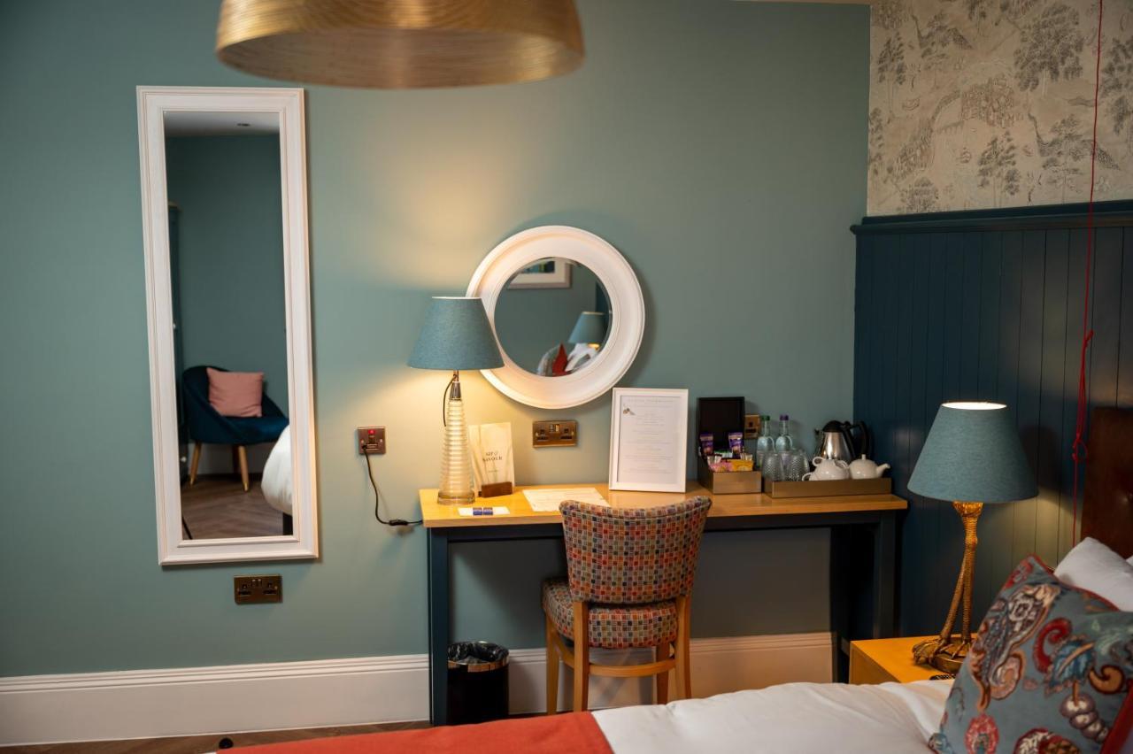 Victoria Hotel By Chef & Brewer Collection Menai Bridge Dış mekan fotoğraf